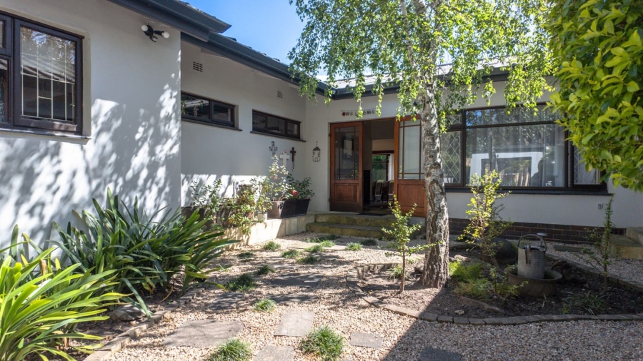 4 Bedroom Property for Sale in Dormehls Drift Western Cape